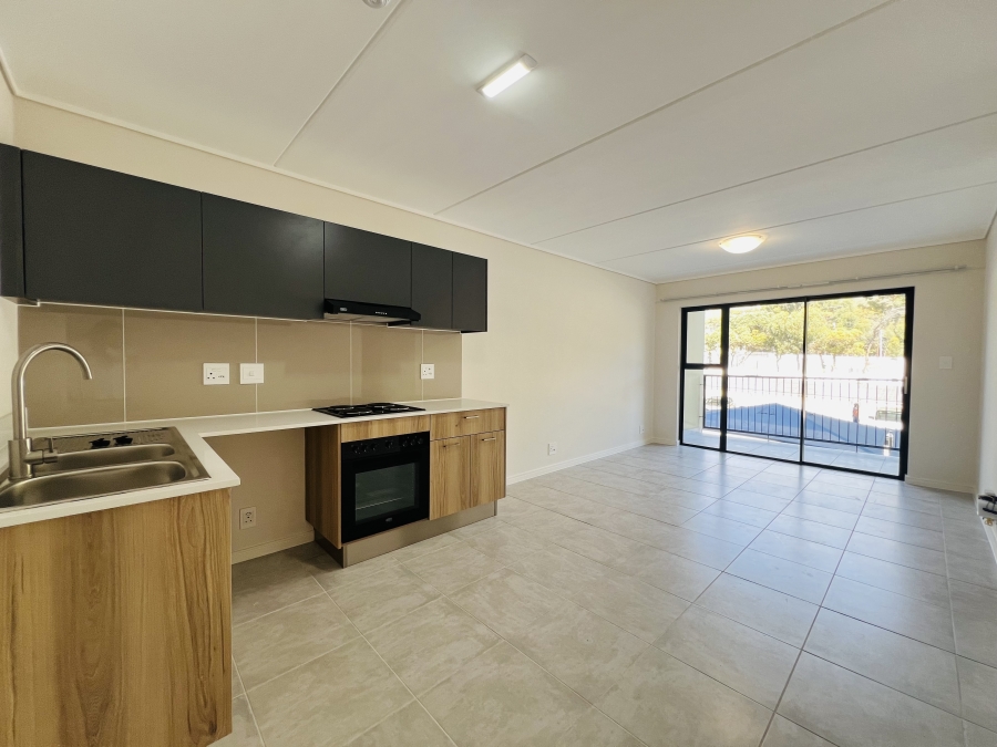 To Let 2 Bedroom Property for Rent in Admirals Park Western Cape